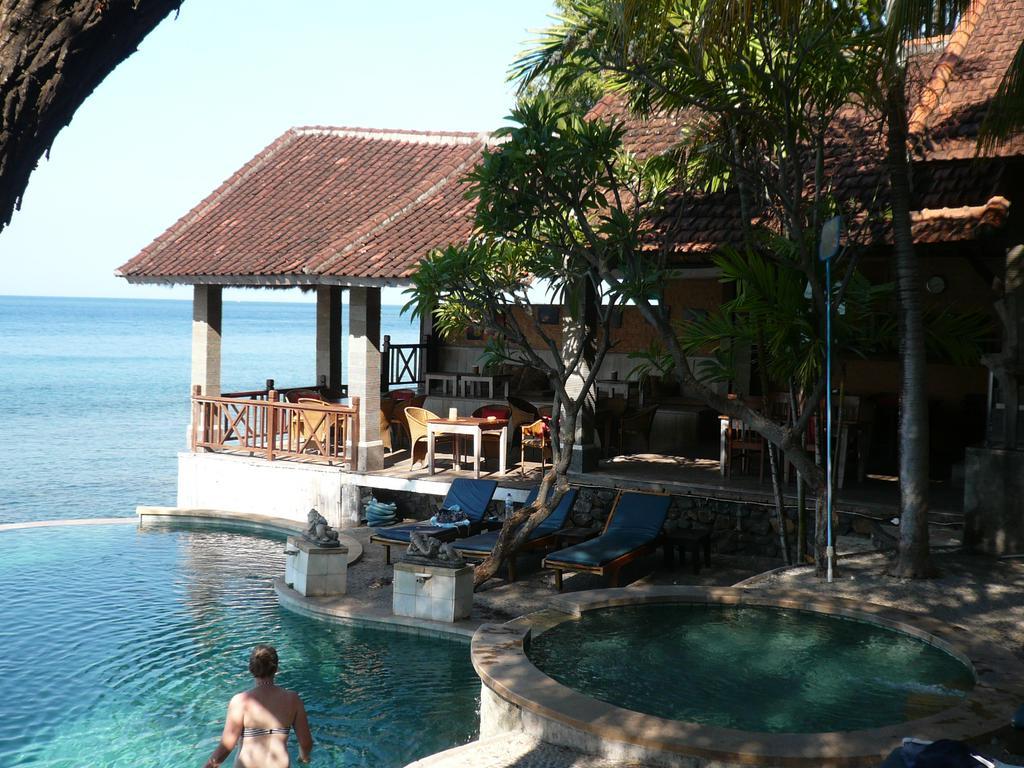 Wawa Wewe II Villas Амед Екстер'єр фото